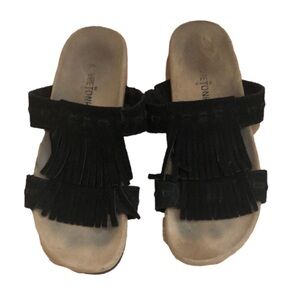 MINNETONKA sueded leather slide sandals two layer fringe black. Size 7